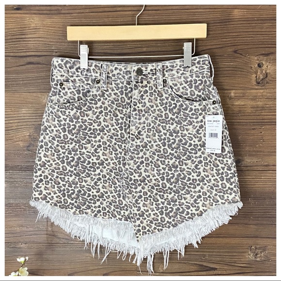 NWT Free People Printed Bailey Denim Mini - Picture 3 of 6